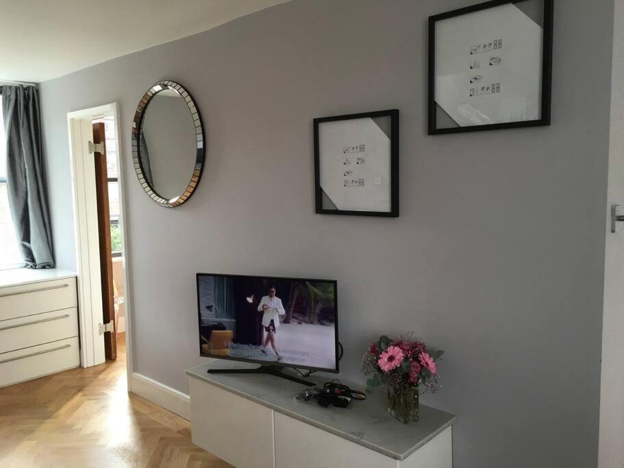 Amazing Near Tube Station Apartamento Londres